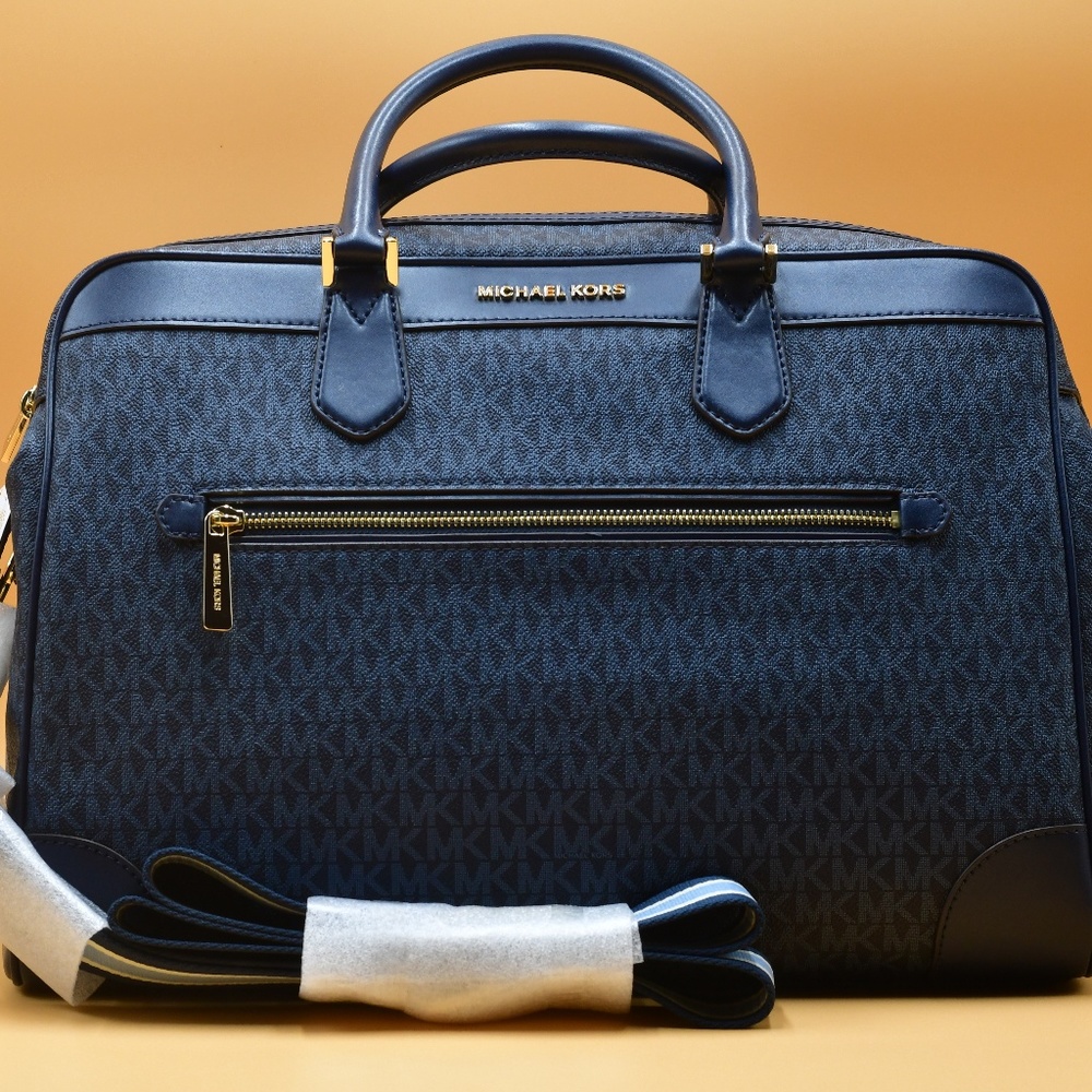 Michael Kors Weekender travel bag carryon  - NWT